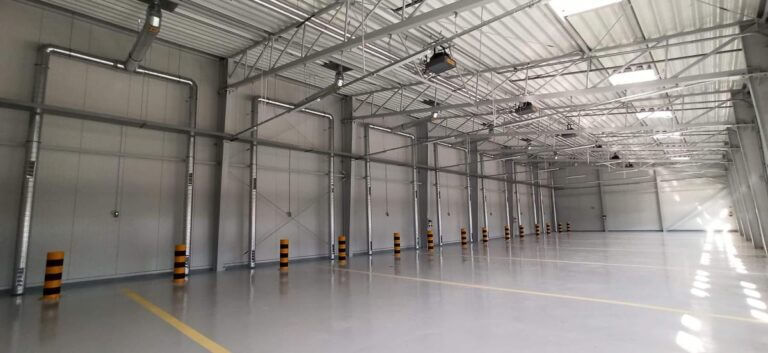 Garaż Czołgów Świętoszów 01